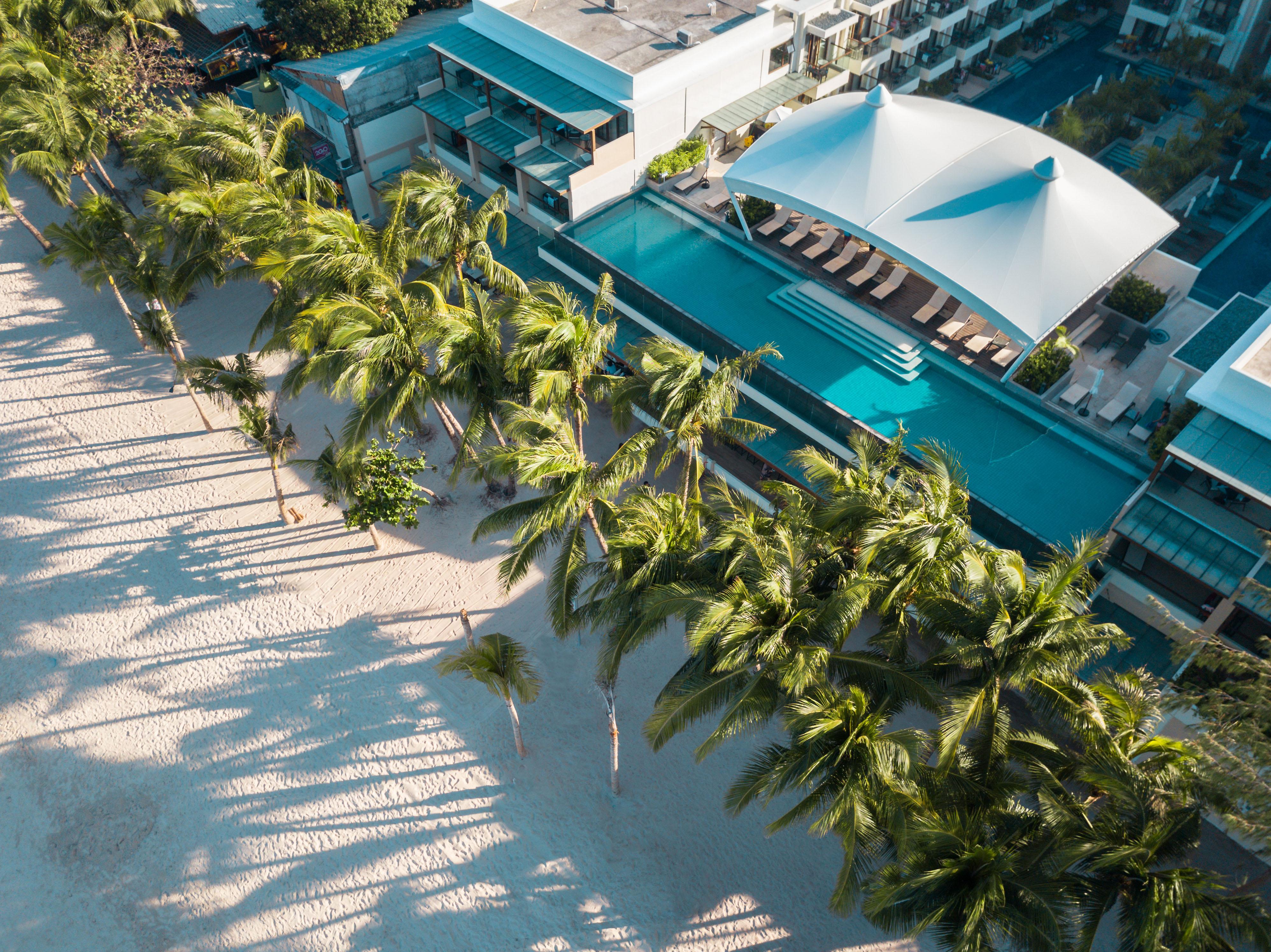 Henann Palm Beach Resort Balabag  Ngoại thất bức ảnh